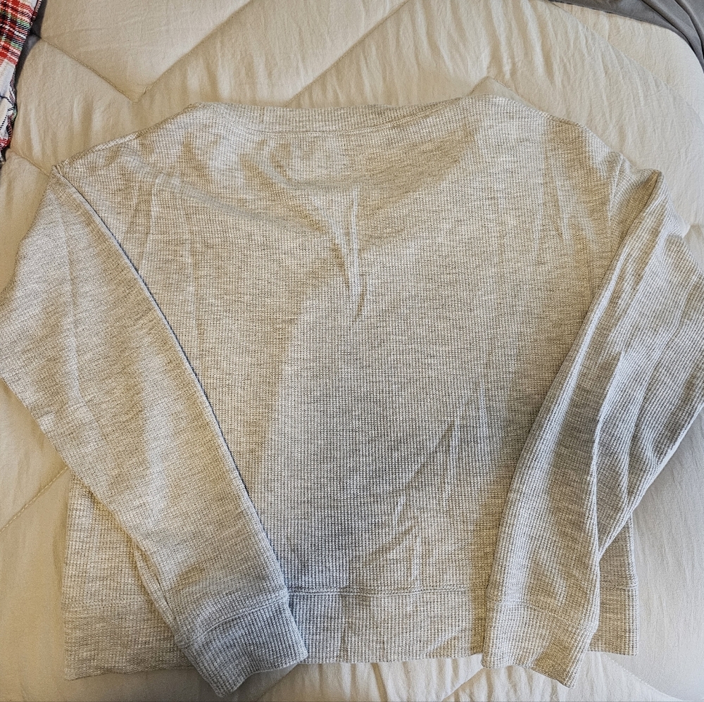 Gilly Hicks Gray Button-Up Henley Top Size XS - Picture 2 of 3
